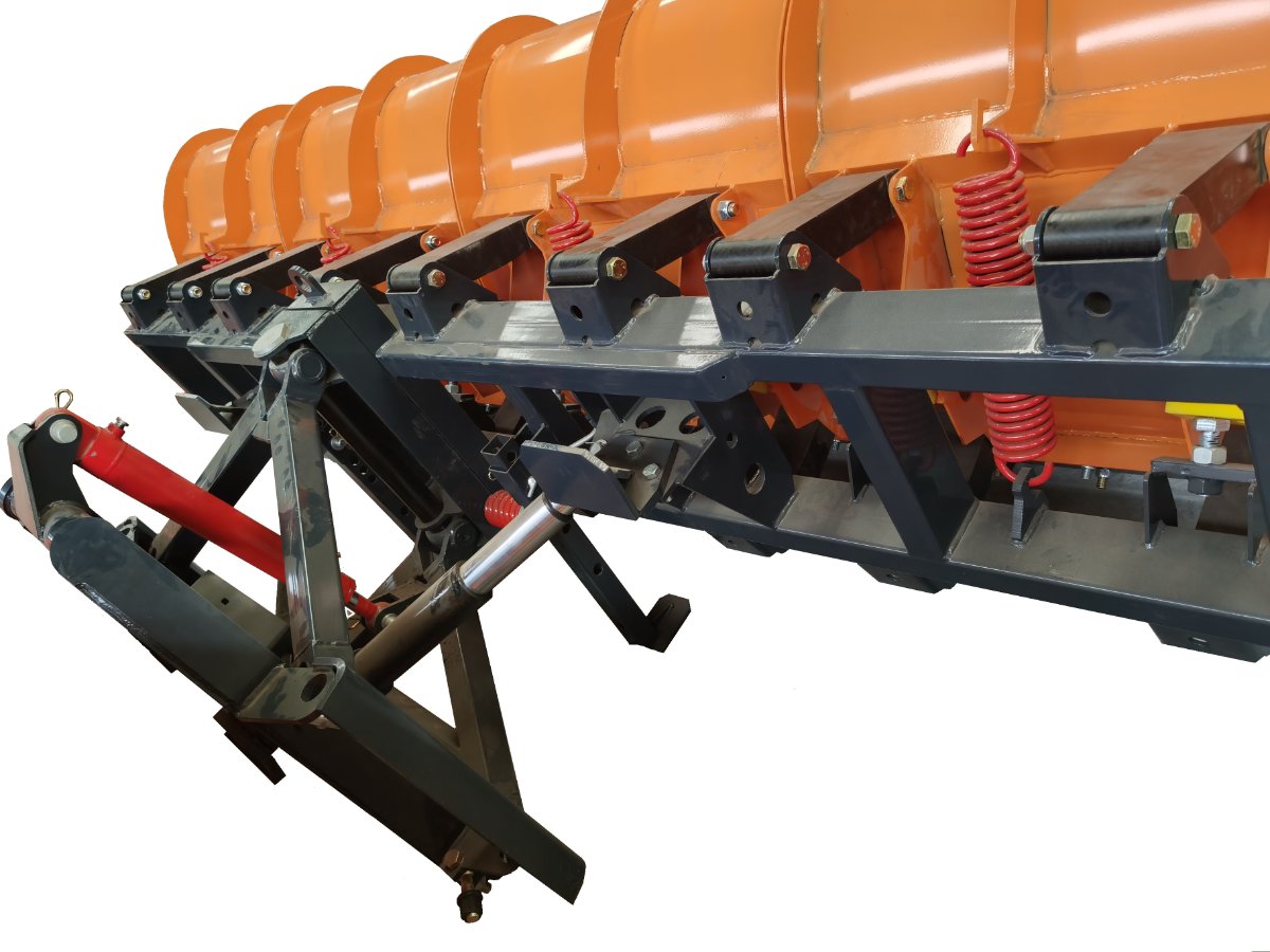 Four-Section Obstacle-Avoidance Snow Plow